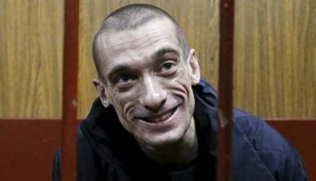 Павленский поведал о пытках во французской тюрьме | Продолжение проекта «Русская Весна»