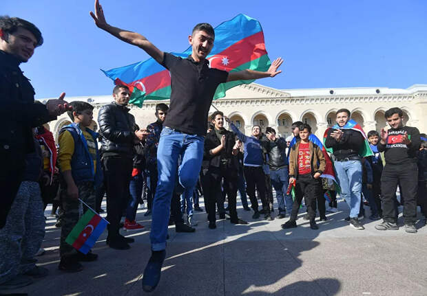 «Уже готовились к уличным боям»
