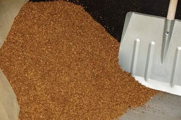 Работники табачной отрасли обошли нефтяников по зарплатам