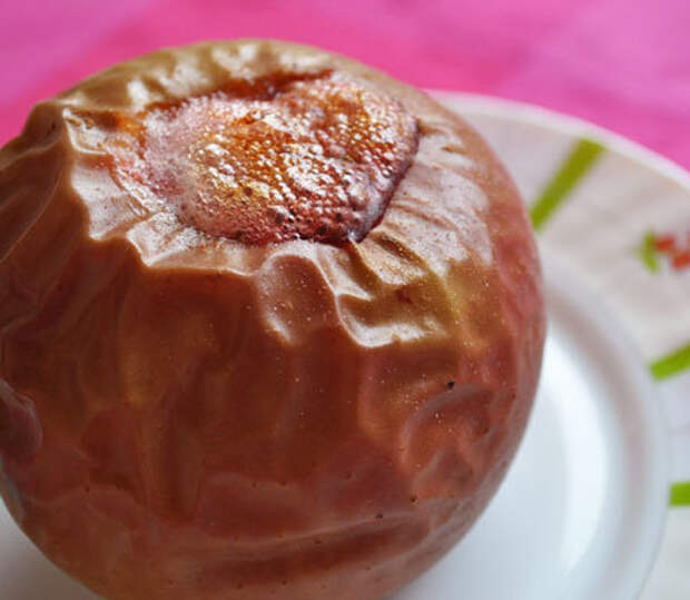 Печеные яблоки с начинкой Печеные яблоки с начинкой