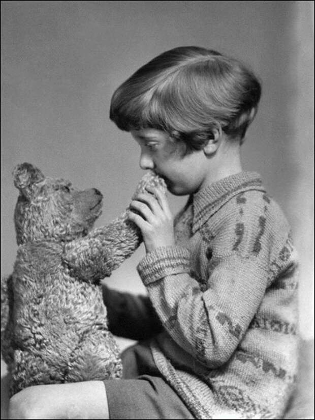Настоящие Винни Пух и Кристофер Робин, 1927 Историческая фотография, история, факты