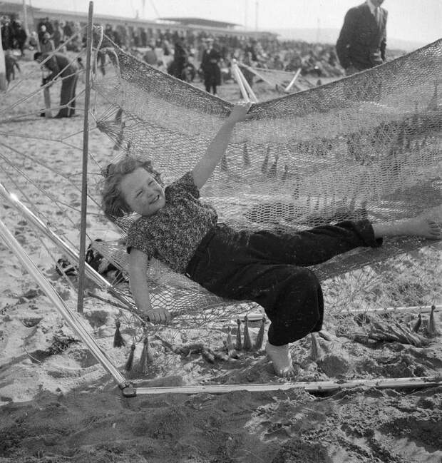 Пляж в Довиле