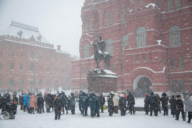 Синоптик Шувалов: в Москве первый снег может выпасть во второй половине октября