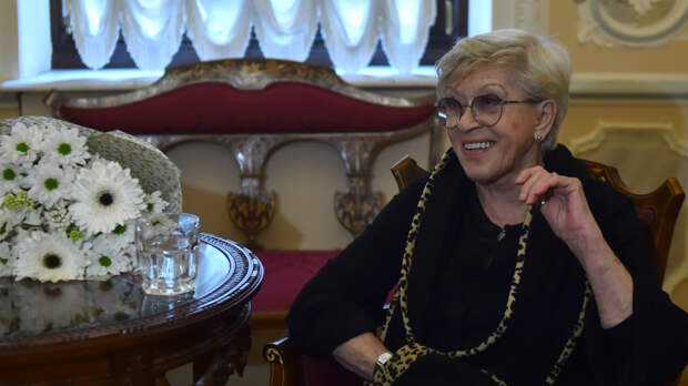 От «мымры» до «королевы»: Алисе Фрейндлих отмечает 91-летие