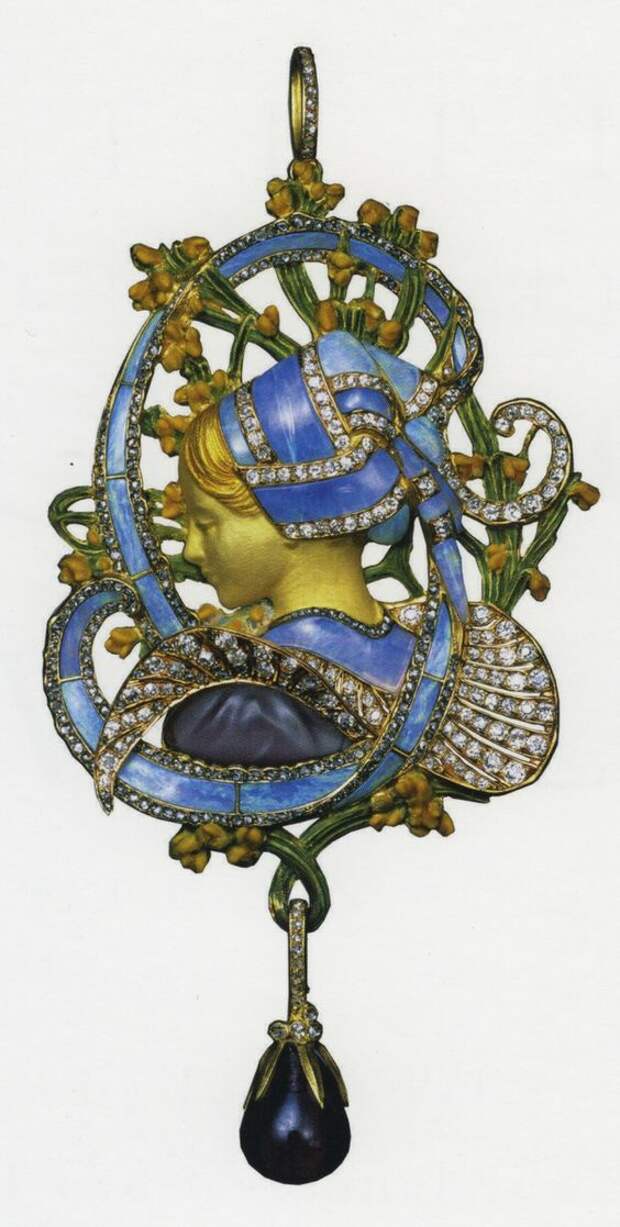 Art Nouveau ~ "La Bretonne" pendant Vever, c. 1899-1900 18K gold, amethyst, black opal, diamonds