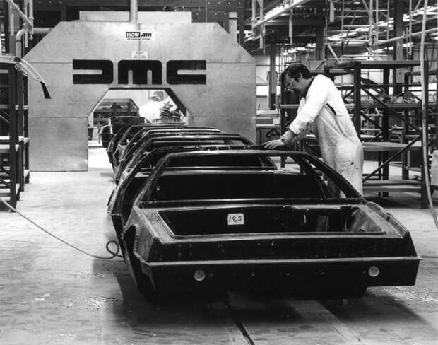 DeLorean DMC-12 в России авто, автомото, прикол, прикольные авто, редкие автомобили