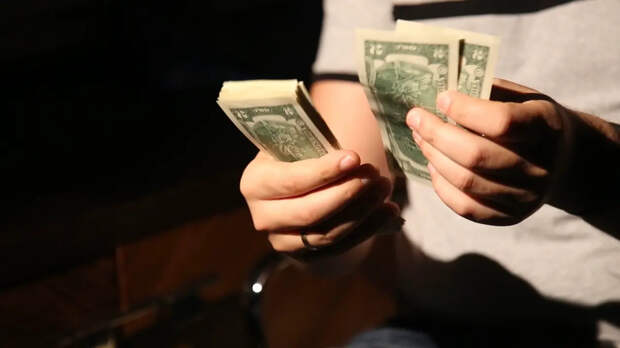 Туристов могут не пустить в Египет без налички: почему это важно