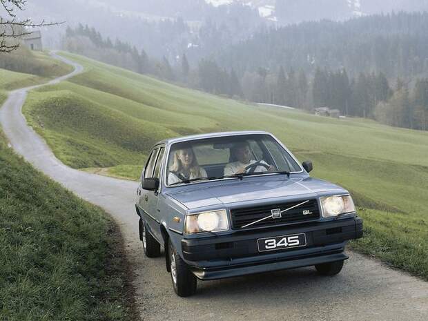 1979-1991. Volvo - 345 авто, история