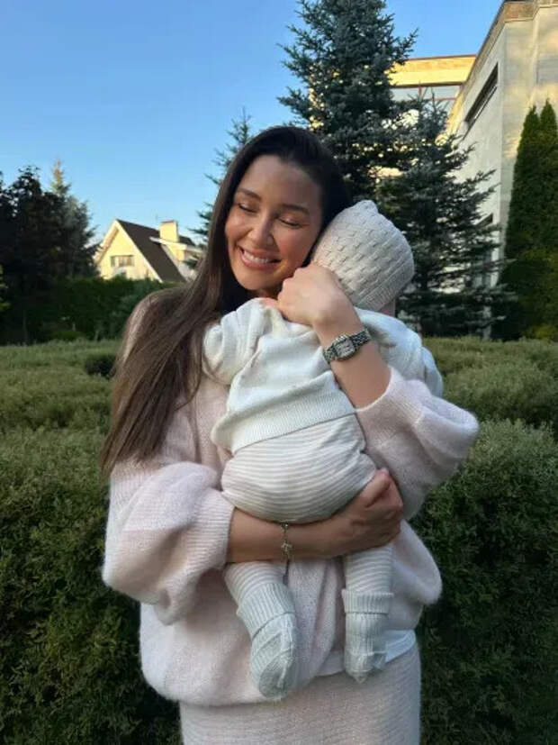 Анна Заворотнюк с сыном