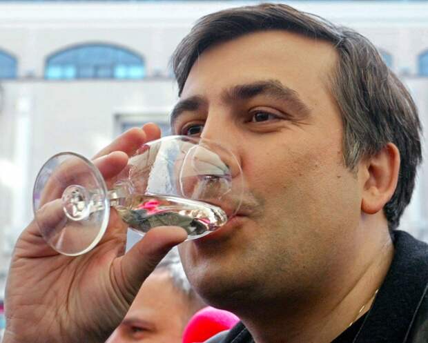 Саакашвили сменит ориентацию Одессы Саакашвили сменит ориентацию Одессы