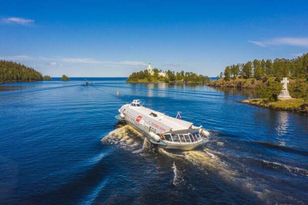 Перевозки поездами и водными судами из Петербурга и обратно возобновятся 25 мая