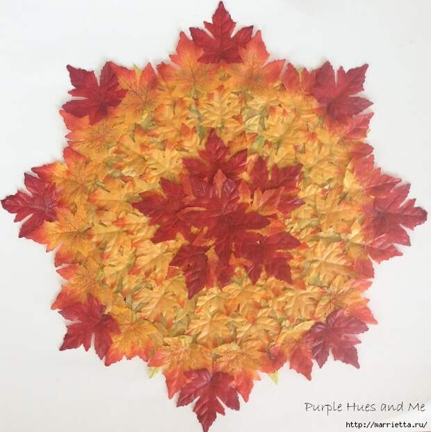 Декоративная салфетка из искусственных осенних листьев (13) (637x640, 268Kb)