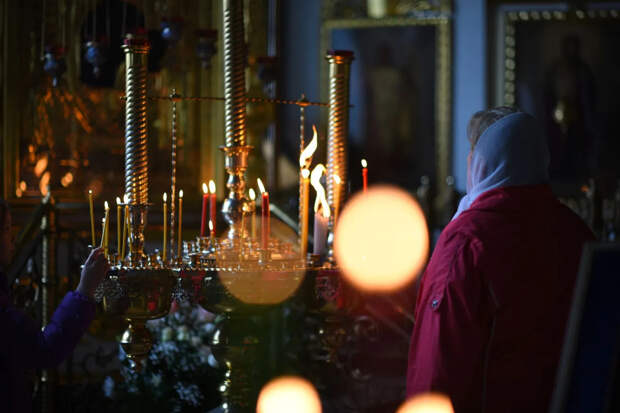 Священник Бородин объяснил, как правильно поминать усопших в родительскую субботу