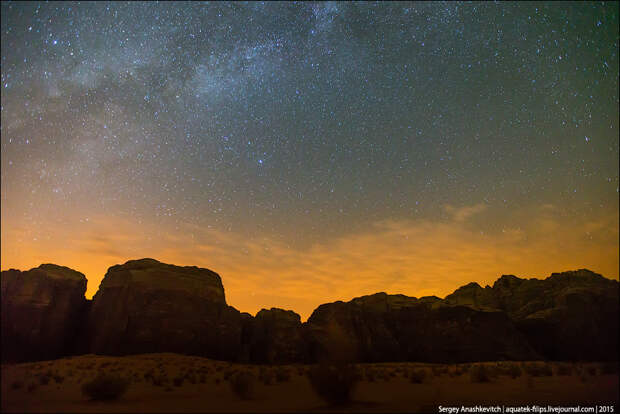 Wadi Rum by night / Ночь в пустыне Вади Рам Wadi Rum by night / Ночь в пустыне Вади Рам