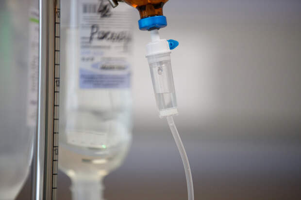 Тулячка год страдала из-за марлевой салфетки, оставленной в груди хирургом после операции