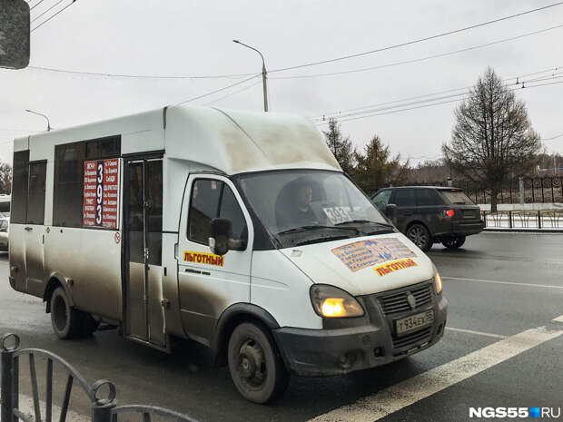 В мэрии Омска заявили о прекращении перевозок по четырем маршрутам