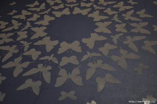 Порхающие бабочки в интерьере. Трафареты для стен и потолка (2) (700x464, 173Kb)