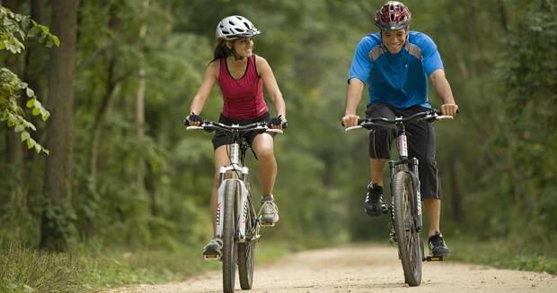 Езда на велосипеде снижает риска развития болей в коленях и остеоартрита