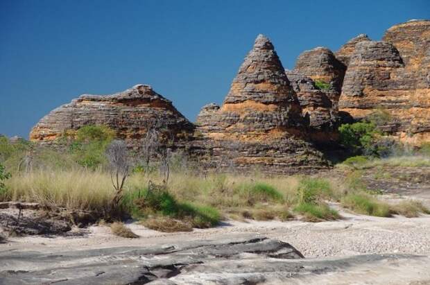 Горный хребет Бангл-Бангл, (Bungle Bungle Ranges), Национальный парк Пурнулулу, Австралия