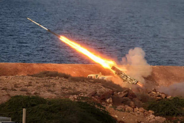 Десятки тысяч моряков под ударом: Ормузская ловушка поглотила корабли США