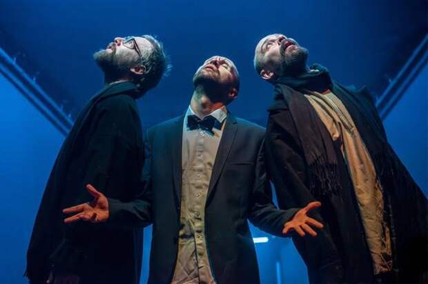 «Без Есенина»