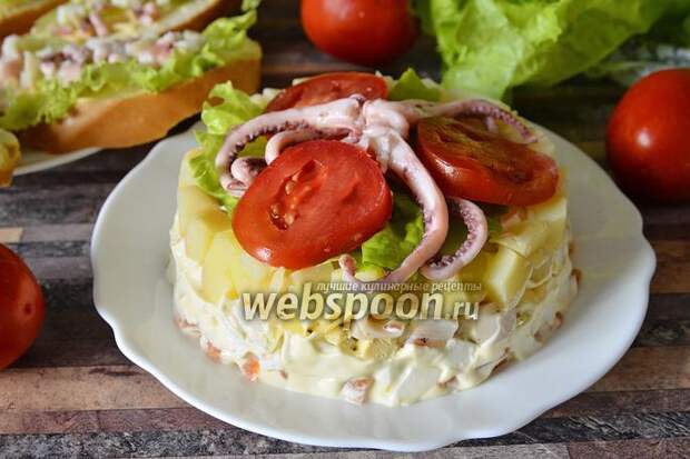 Фото Слоёный салат с осьминогами и кальмарами