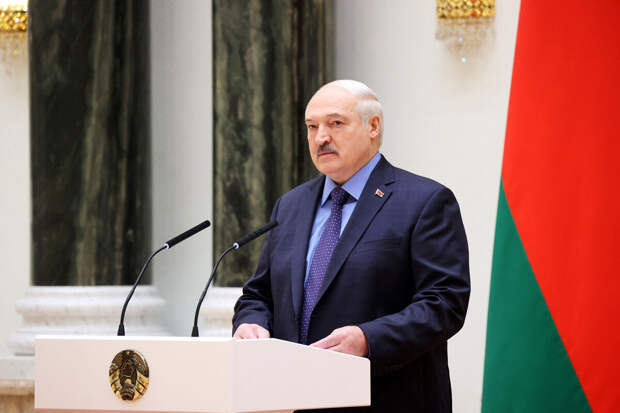 Лукашенко: НАТО при интервенции в Белоруссию пойдет второй шеренгой