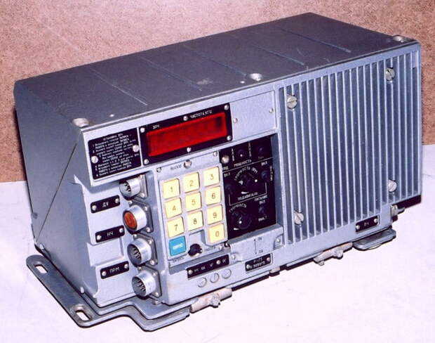 2. УКВ радиостанция Р-173 «Абзац». названия, техника, юмор