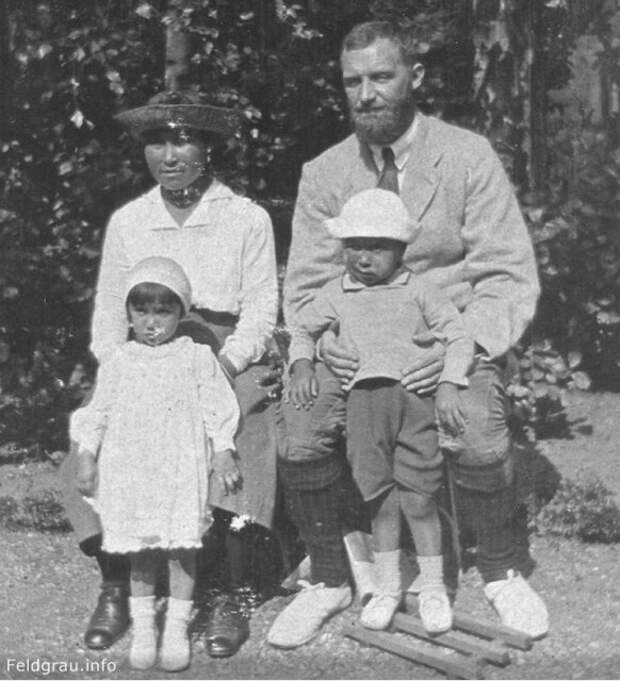 Петер Фрейхен с женой Навараной и детьми в Дании история, люди, мир, путешествия, фото