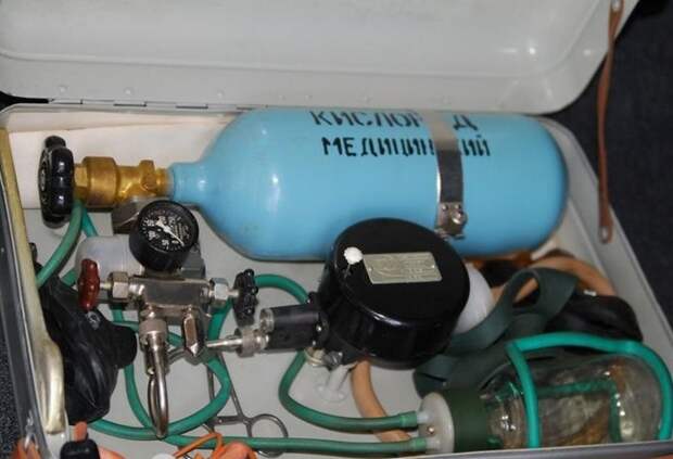 Редчайший универсал ГАЗ-13С: «Черная врачиха» авто, история