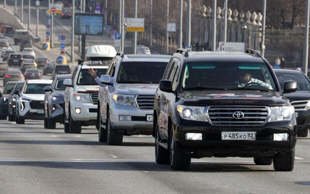 В Москве водителей из-за внезапного похолодания призвали не ездить на летней резине