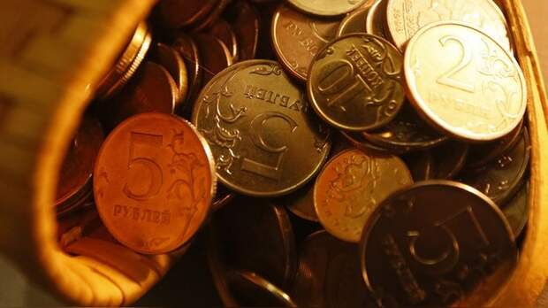 Агенство Fitch не стало понижать кредитный рейтинг России до «мусорного»