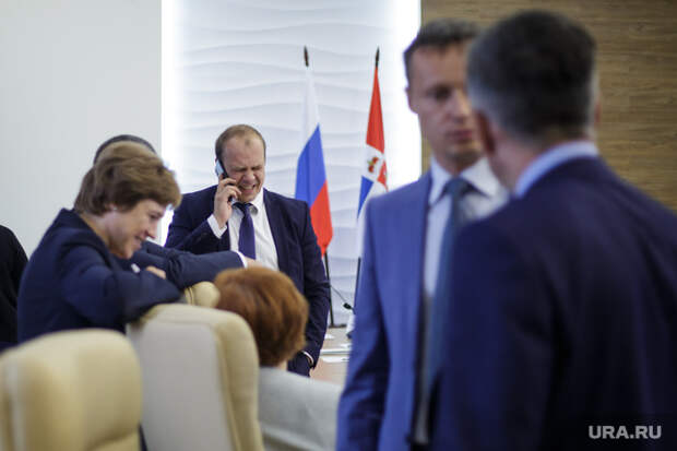 Пермского вице-премьера собираются вывести из политики. На новом месте ему дают год