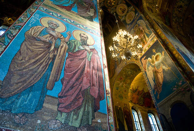 Фрагмент мозаик на сводах храма Спаса на Крови