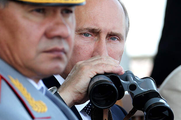 Владимир Путин и Сергей Шойгу