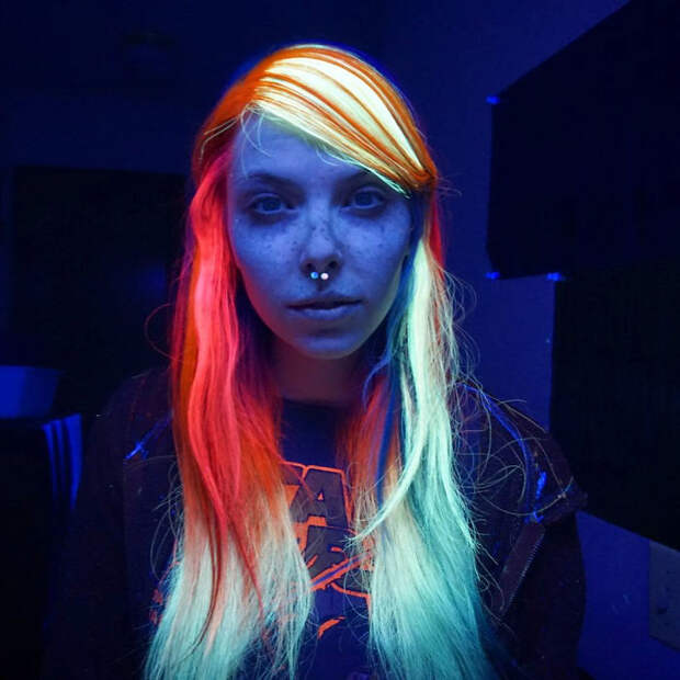 Glowing Hair