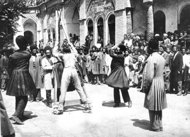 Публичное наказание. Иран, 1910 год. история, люди, мир, фото