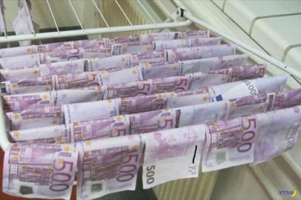 Парень выловил из реки €100,000