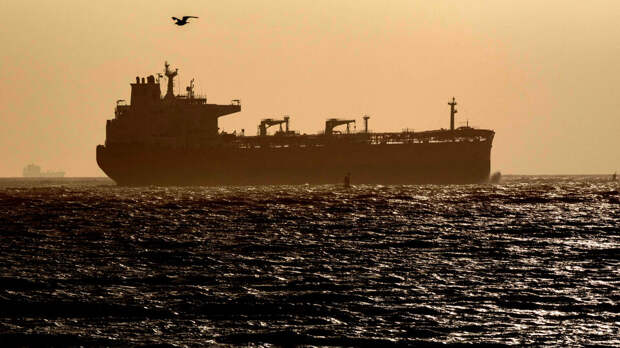 Иран открыл Ормузский пролив для торговых судов на фоне перемирия в Ливане