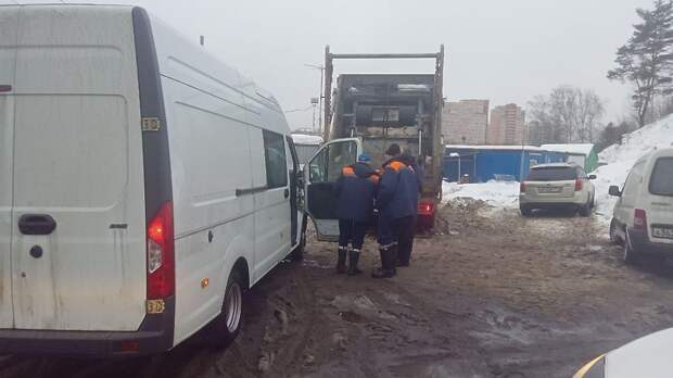 В Красногорске региоператору помогают с вывозом ТКО