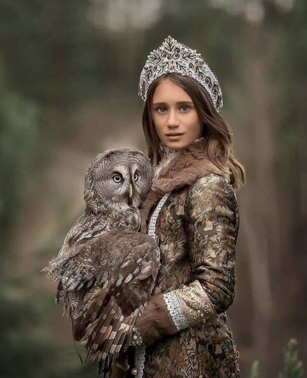 Девушка с совой