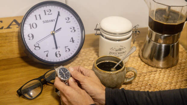 Украина перешла на московское время