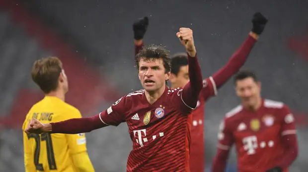 «Бавария» не пустила «Барселону» в плей-офф ЛЧ