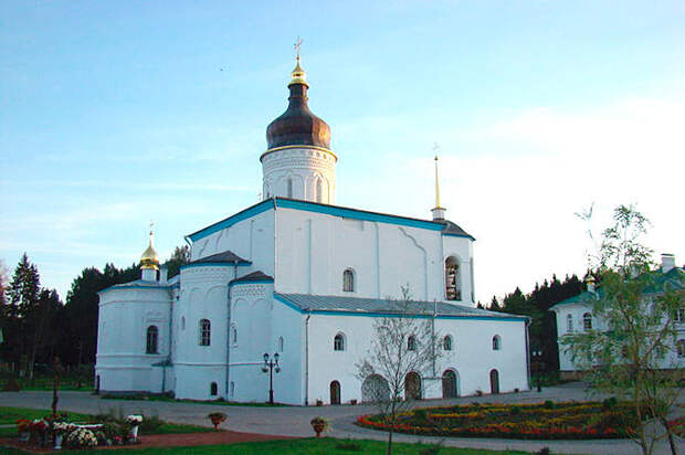 Елиазаровский монастырь