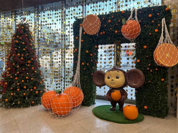 Почему Чебурашка – главный символ Нового года в России?