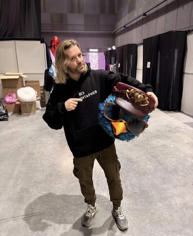 Стало известно, кто скрывался за образом Снегиря в шоу «Маска»