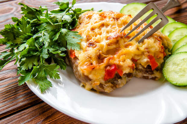 Мясо по-французски
