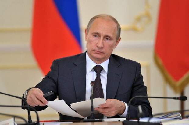 Владимир Путин подписал закон об ответе на арест имущества России Владимир Путин подписал закон об ответе на арест имущества России