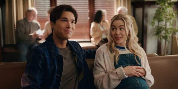 Lizzie and Denny have baby coming.