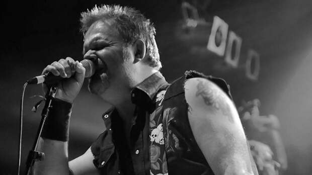 Умер один из основателей хэви-метал-группы Savage Крис Брэдли